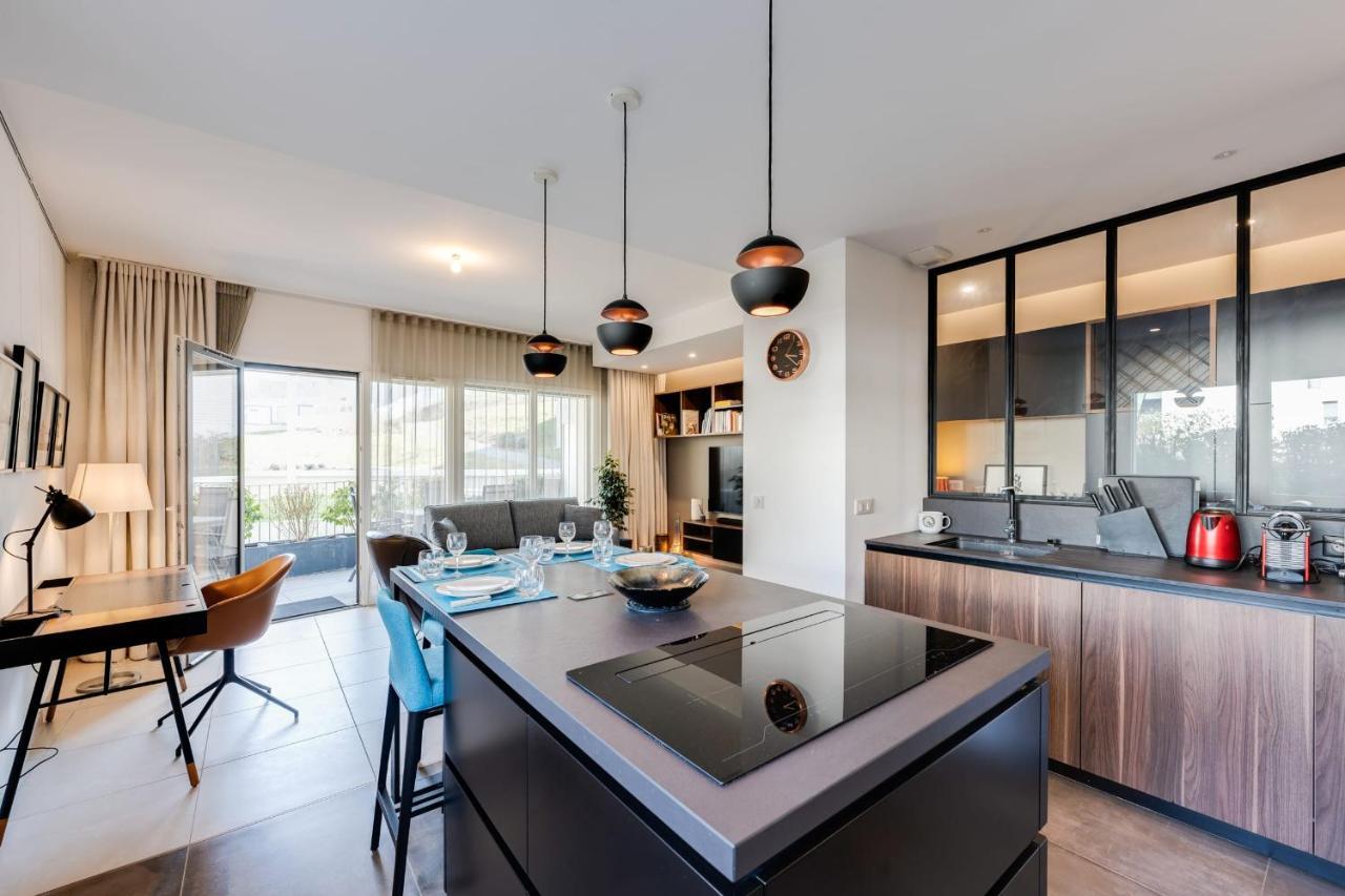 L'envolee - Charming T2 With Terrace Air Conditioning Apartment *